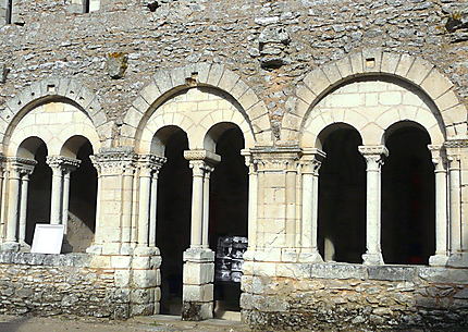 Abbaye de St-Jean-de-Grais