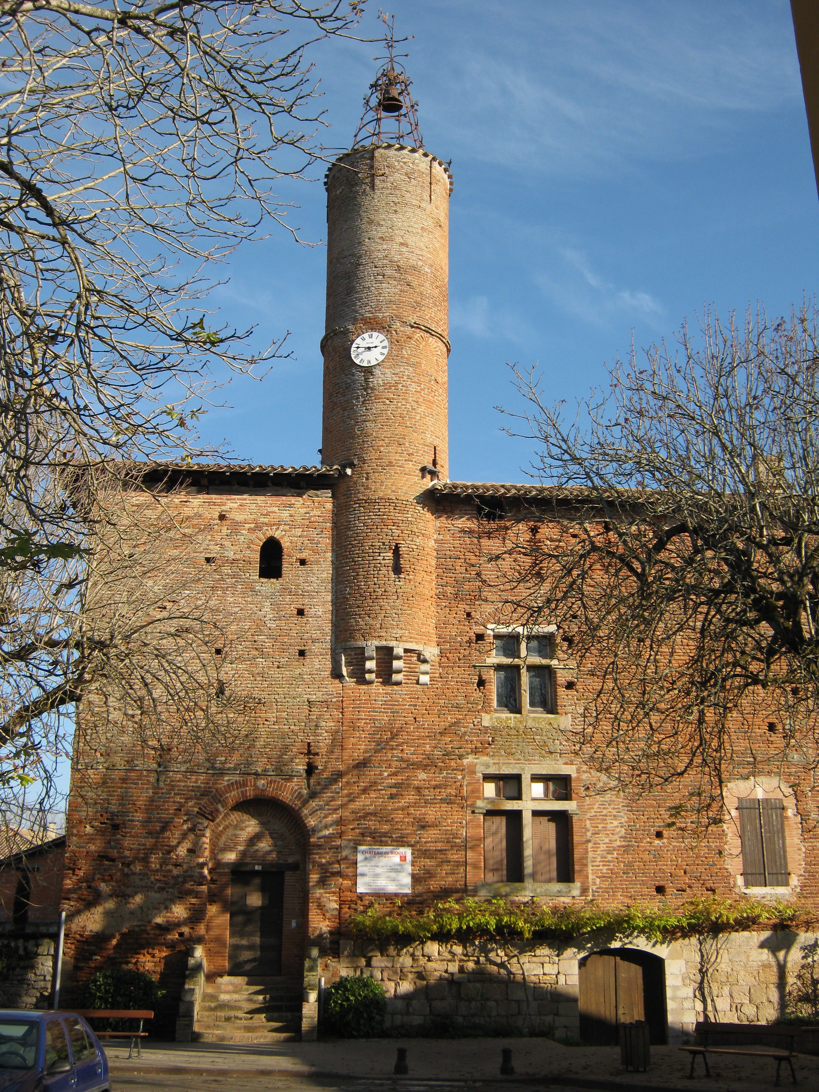Donjon du Château de Bioule