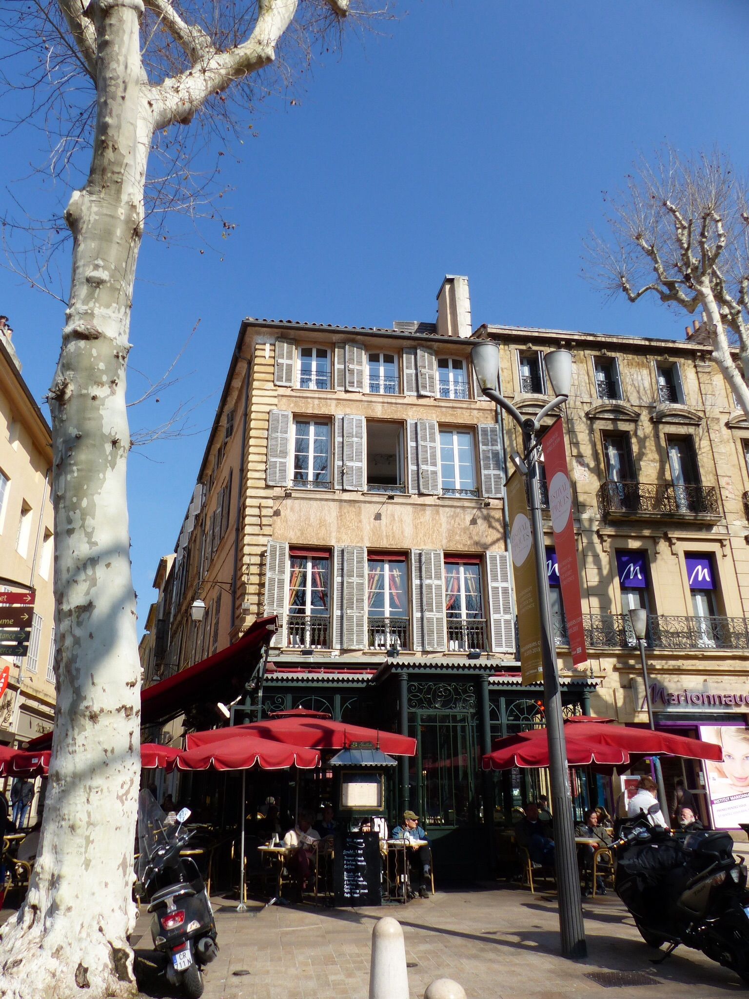 Rue commerçante à Aix-en-Provence