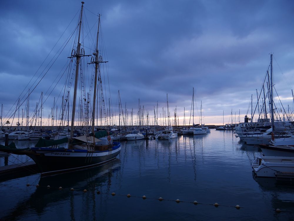 Playa Blanca : la marina, Lanzarote 