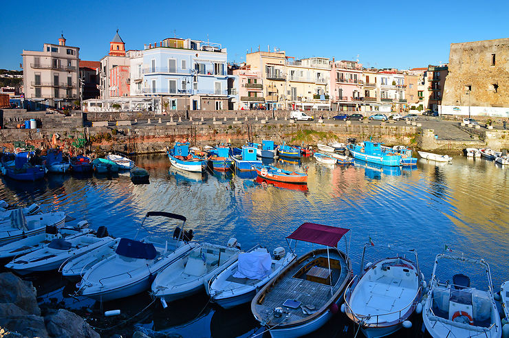 Pouzzoles (Pozzuoli), ancien port antique