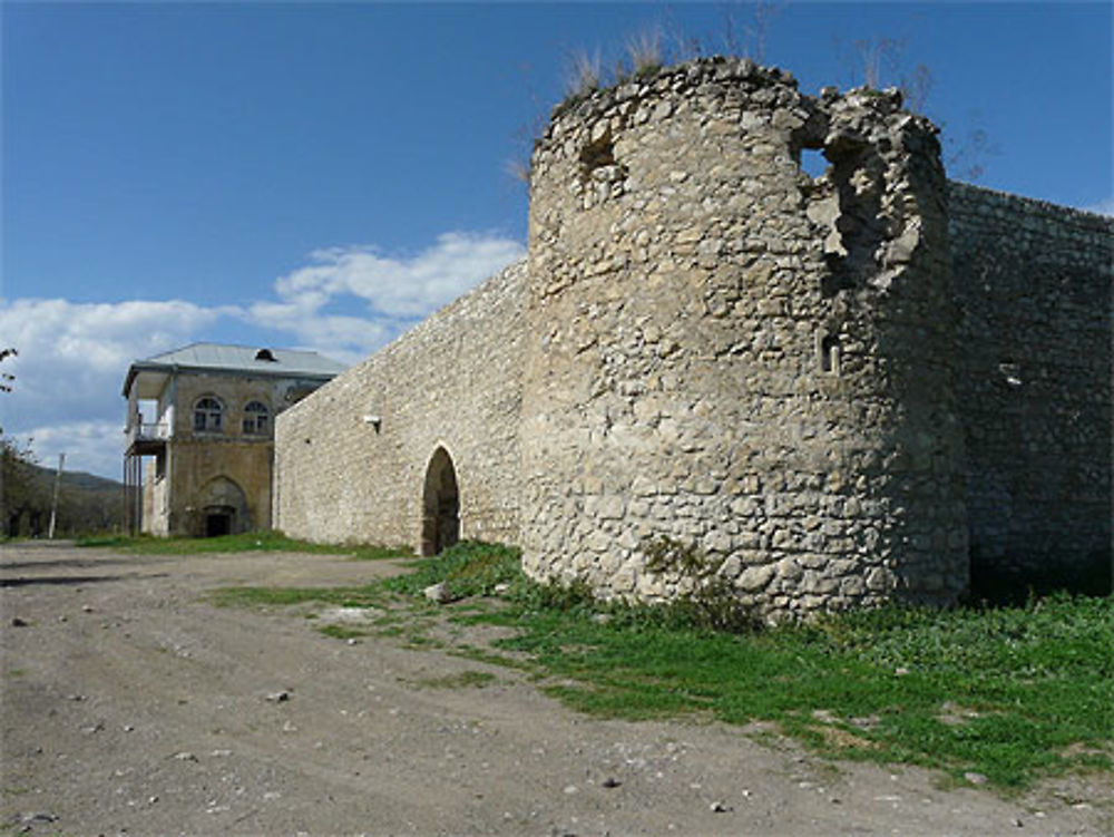 Enceinte du monastère d'Amaras