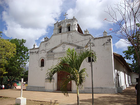 L'église de Nindirí L'église de Nindirí