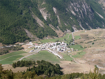 Village de Larche Village de Larche