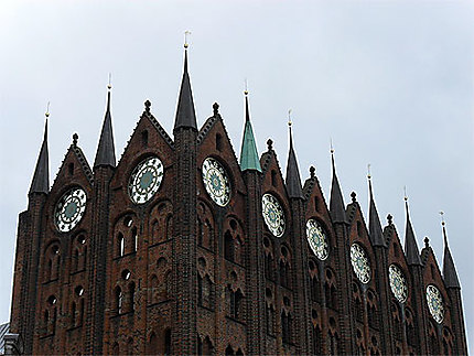 Rathaus : façade gothique