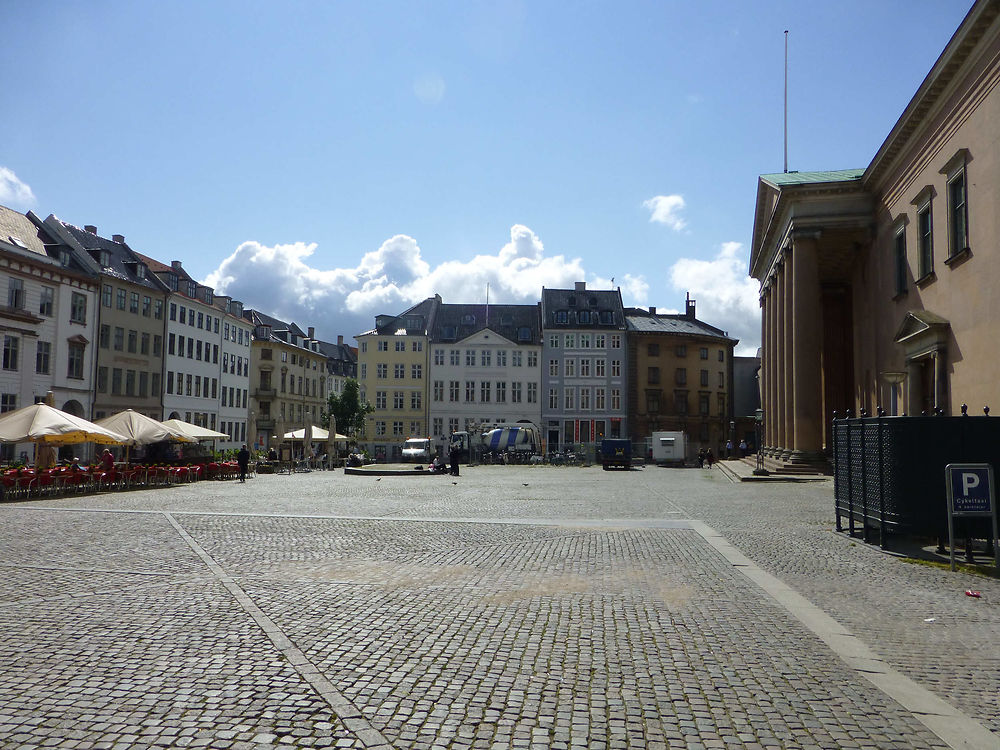 Place sur Storget