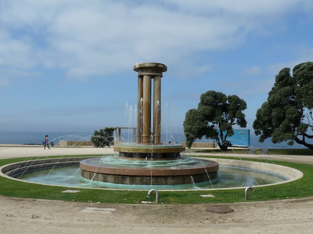 Fontaine du jardins da Avenida de Montevideu