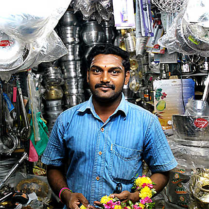 Un commerçant du marché Goubert à Pondichéry