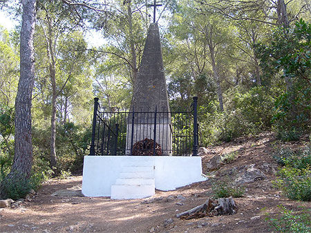 Ile de Cabrera: Monument aux soldats Français