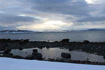 Lumière sur le fjord