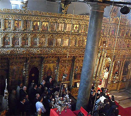 Orthodoks Patrikhanesi : messe dans l'église Saint-George