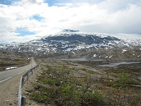 Route vers le fjord de Melfjorden