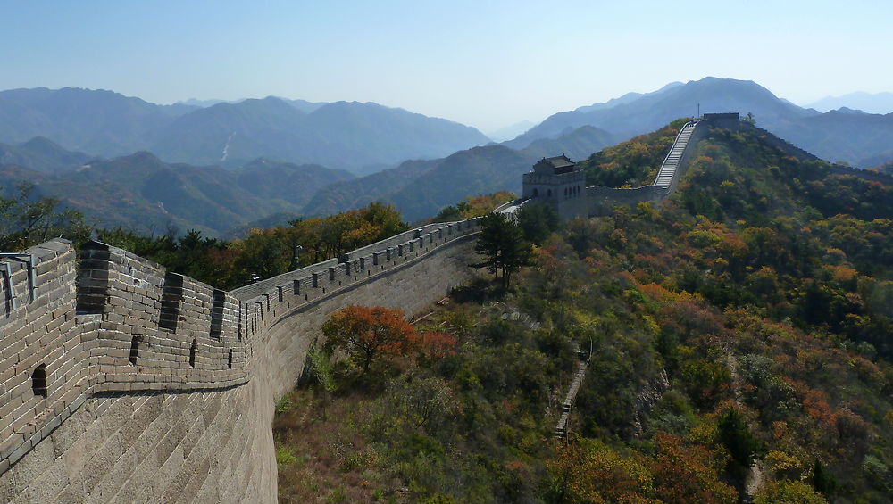 Grande Muraille sous des couleurs d'automne