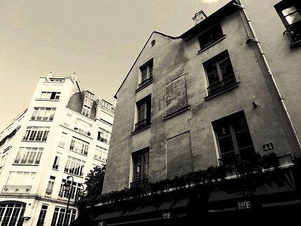Vieux Paris Rue Charlot