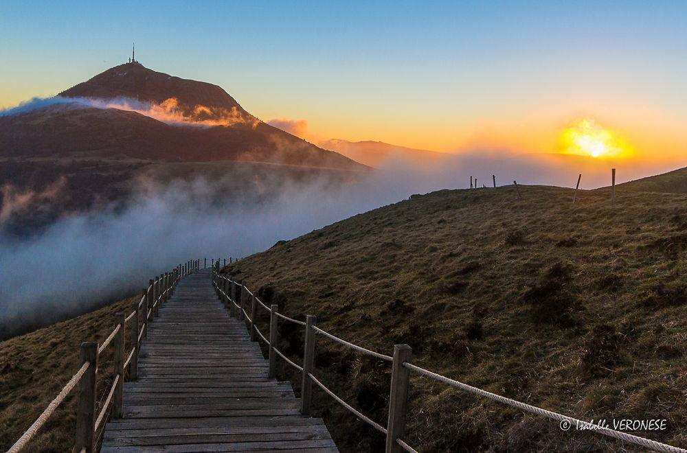 Embrasement sur le Puy De Dôme