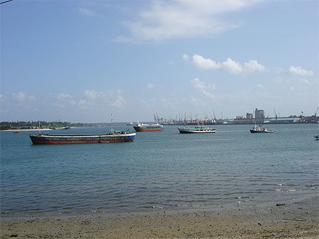 Le port de Dar es-Salaam