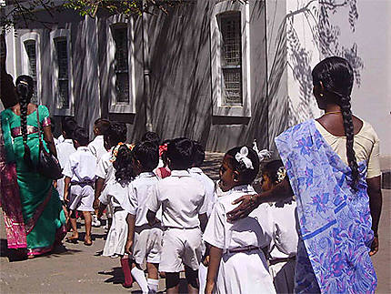 Petits écoliers de Pondichéry