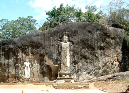 Falaises sculptées de Bouddha Falaises sculptées de Bouddha
