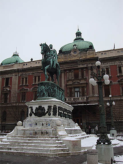 Musée National et statue du prince Michel III Obrenovi&#263;