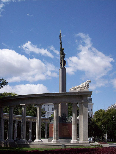 Monument à l'Armée Rouge Monument à l'Armée Rouge