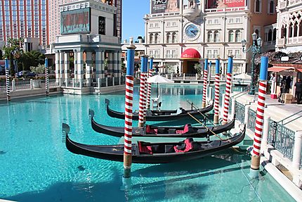 Les gondoles du Venetian