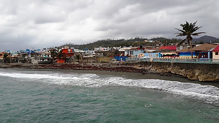 Baracoa, dévastée par l'ouragan récent Matthews 