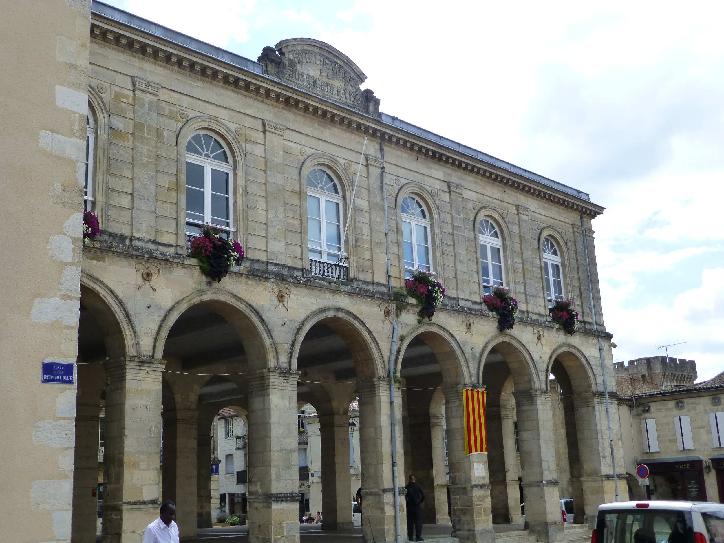 Mairie de Cadillac Mairie de Cadillac