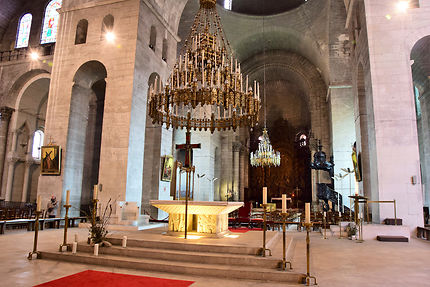 Intérieur de la cathédrale Saint-Front