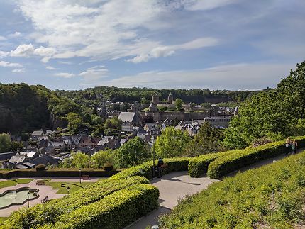 Vue sur le château de Fougères