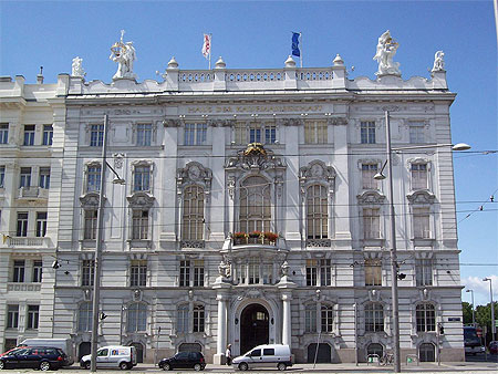 Haus der Kaufmannschaft Haus der Kaufmannschaft