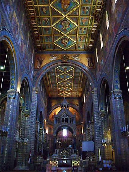 Intérieur de la Basilique