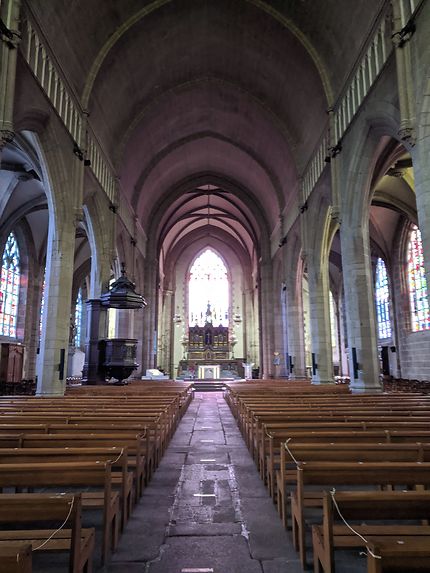 Eglise rosée de Fougères
