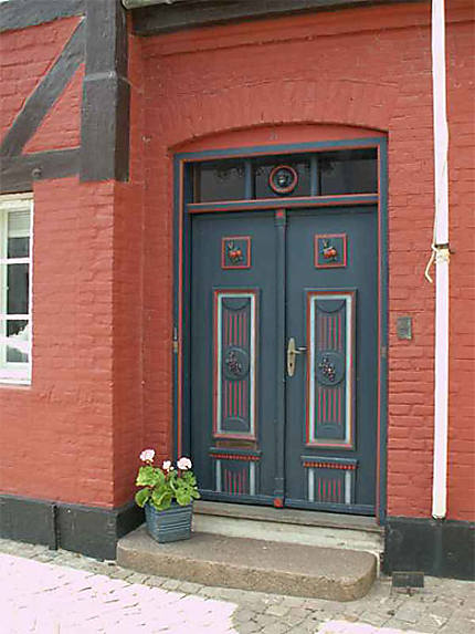 Une des belles portes colorées dans Ribe