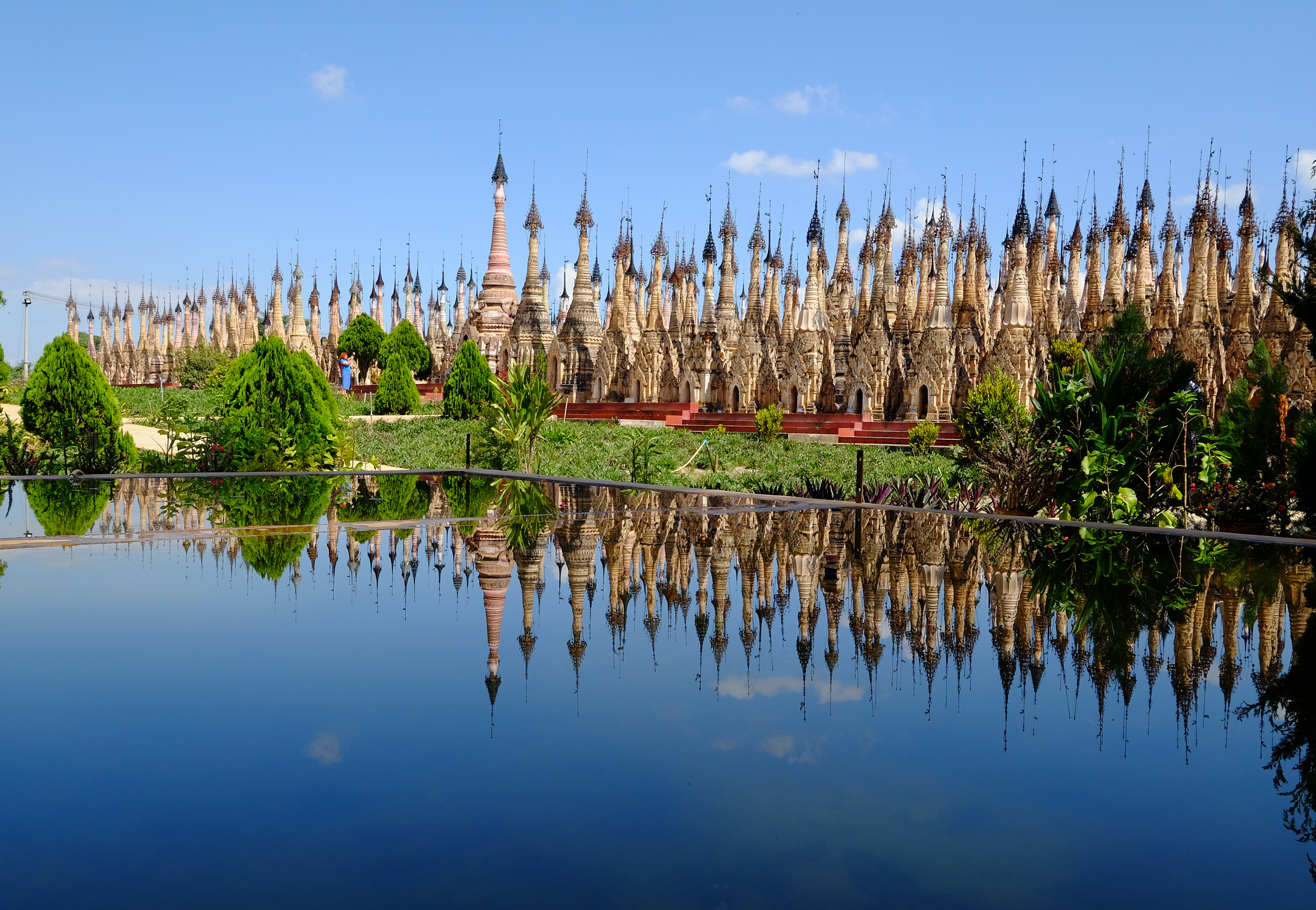 Les Stupas de Kakku Les Stupas de Kakku