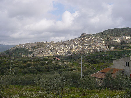 Vue de Léonforte Vue de Léonforte