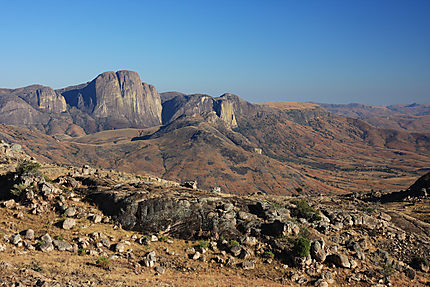 Falaise granitique du Tsaranoro