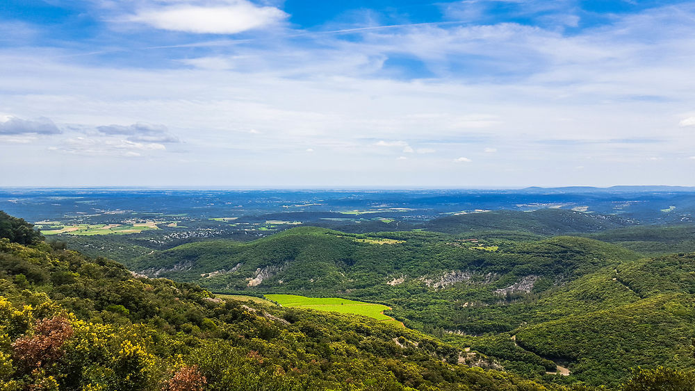 Vue lors de l'ascension du pic Saint Loup