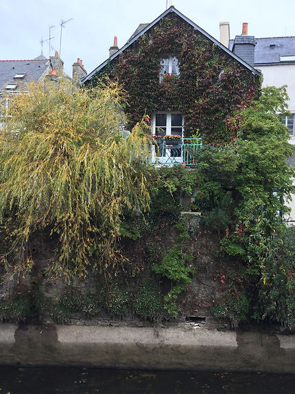Maison sur la rivière, Quimperlé, Finistère