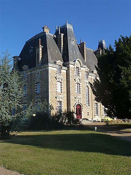 Le château de Montbraye