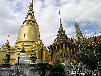 Chedi Phra Si Rattana