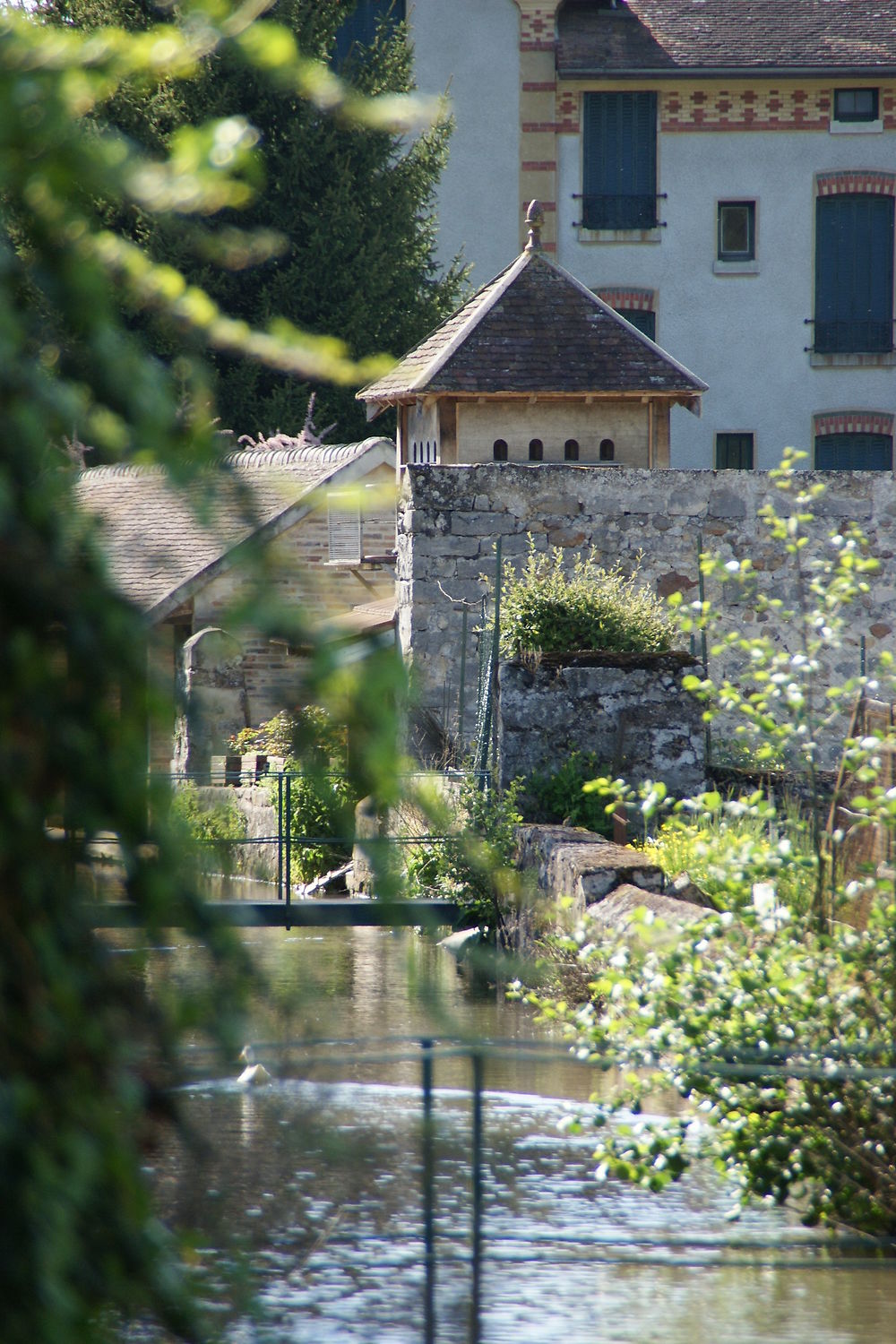 Le bief du moulin