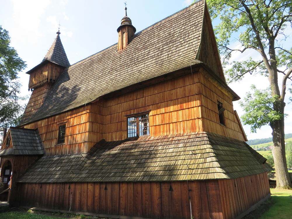 Eglise de Debno le long de la Dunajec