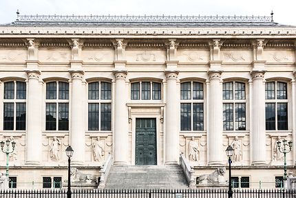 Façade arrière du Palais de Justice, Paris
