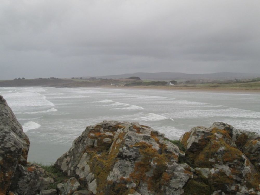 Plage de Sainte Anne La Palud par gros temps