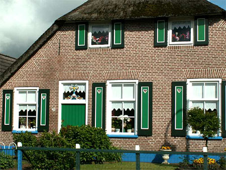 Maison de Staphorst - Pays Bas - Province d'Overijssel Maison de Staphorst - Pays Bas - Province d'Overijssel