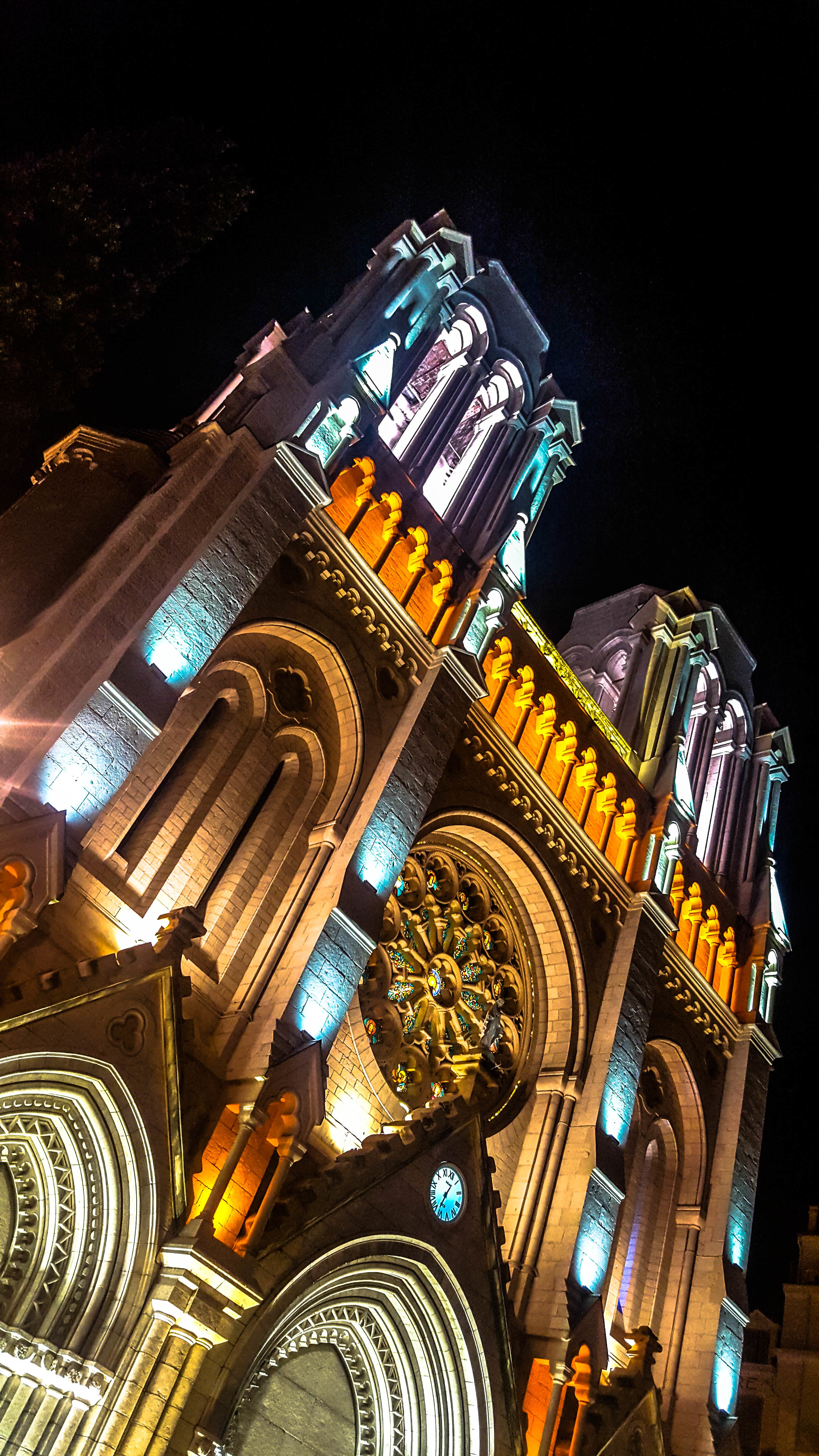 Basilique Notre-Dame de Nice de nuit