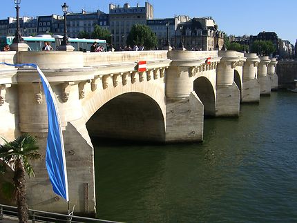 Le Pont-Neuf à Paris