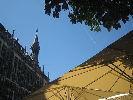 Place de l'Hôtel de Ville Place de l'Hôtel de Ville