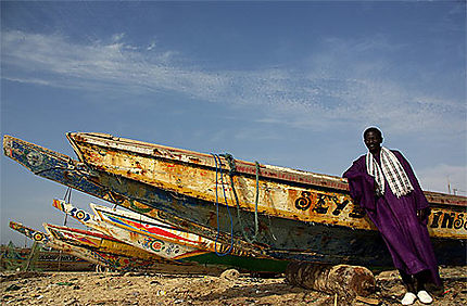 Un pêcheur à St Louis, Sénégal