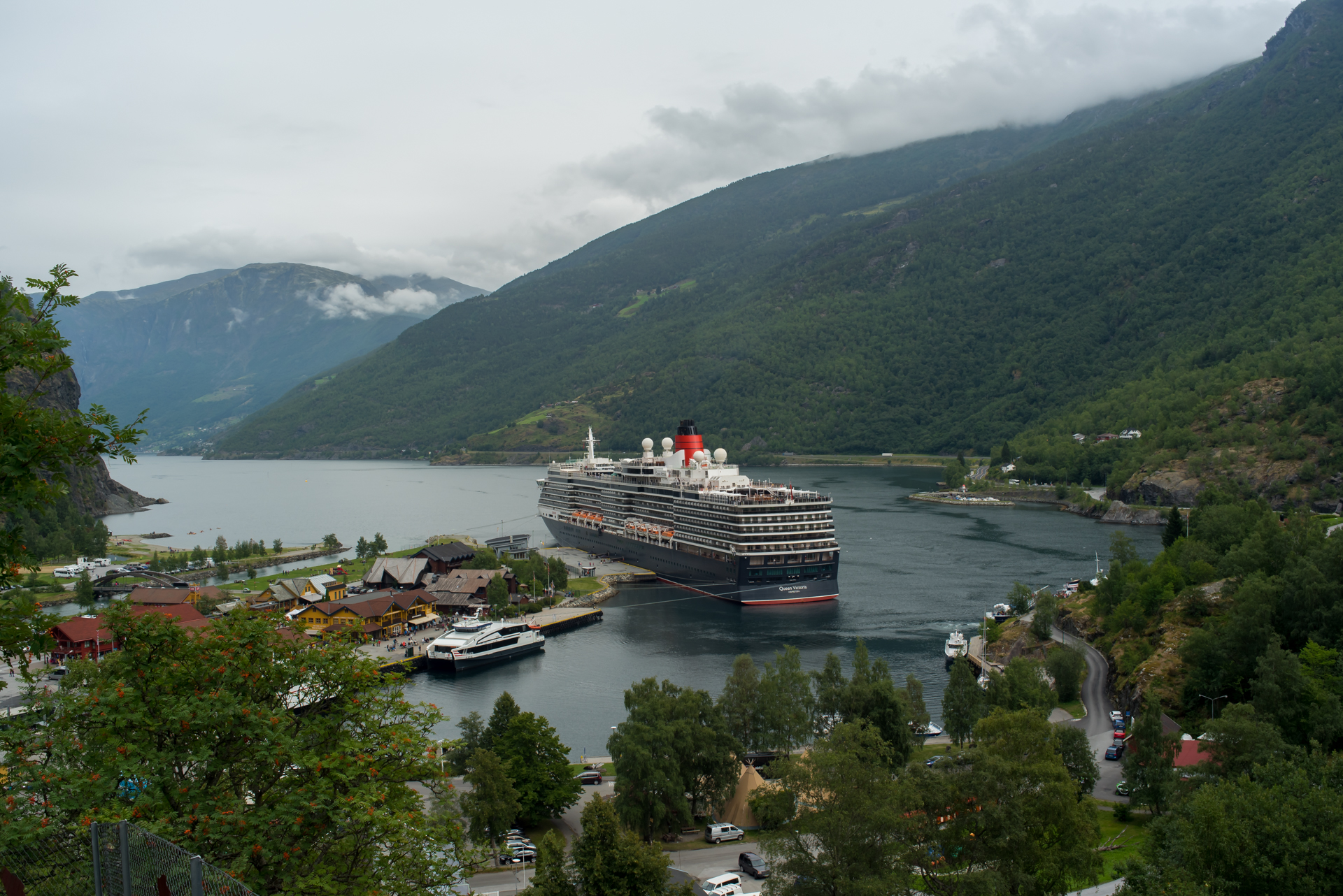 Le Queen Victoria à Flam Le Queen Victoria à Flam